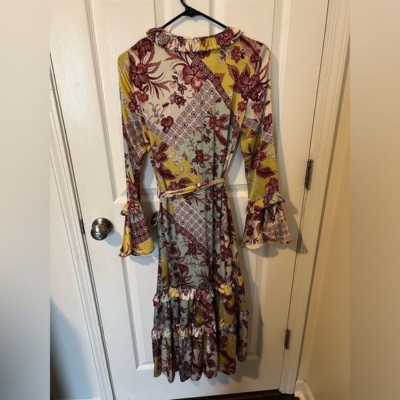 Alexis Wiera Printed Ruffle Wrap Midi Dress Size XS - Picture 7 of 8